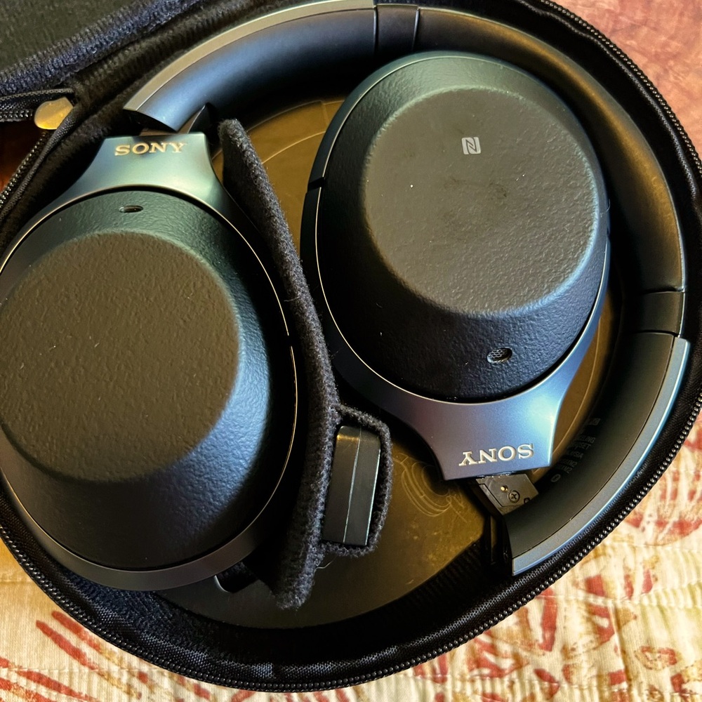 Sony WH-1000MX2  Black Over-Ear Headphones